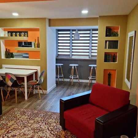Comfort Iris Apart Chisinau Luaran gambar